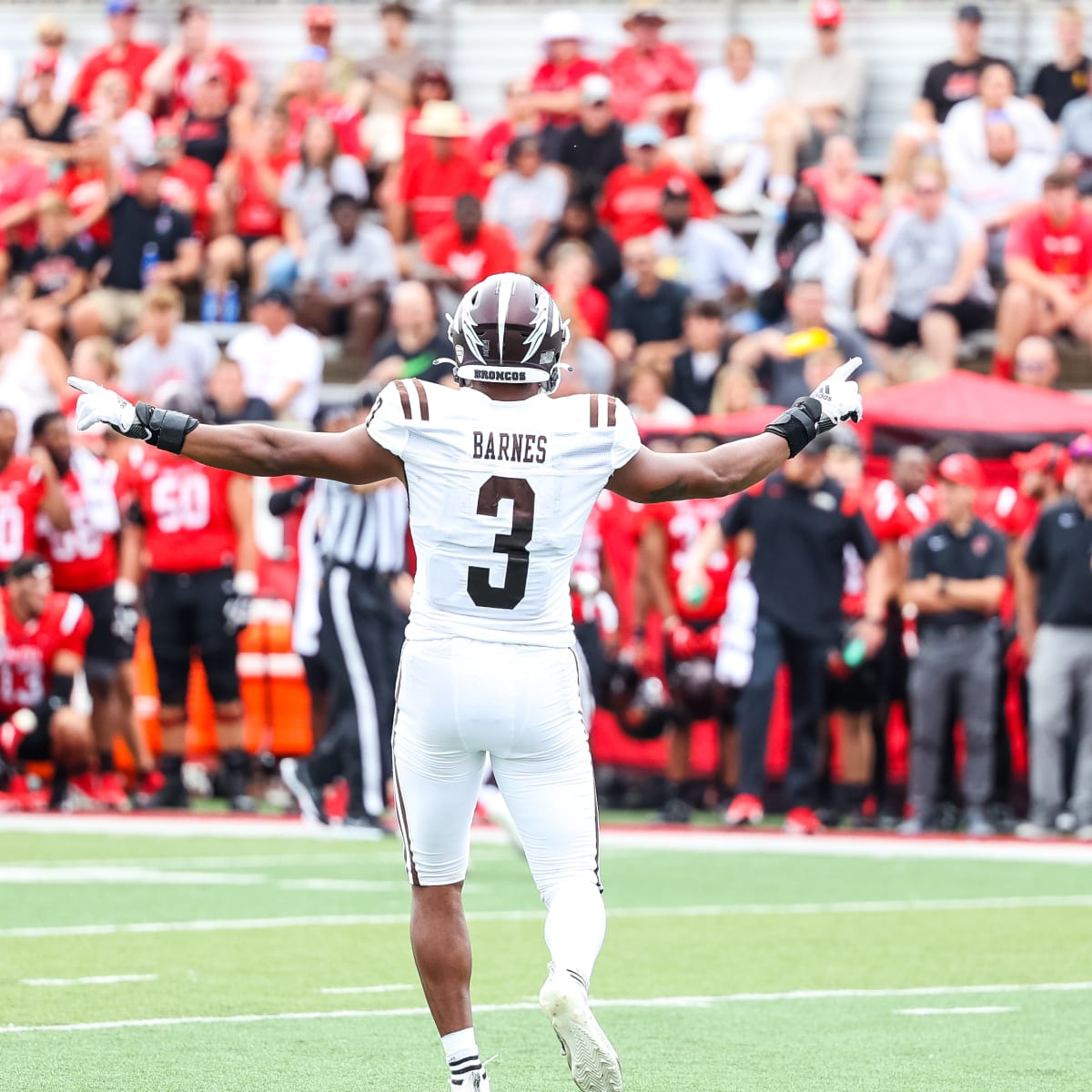 SF Zaire Barnes.jpg